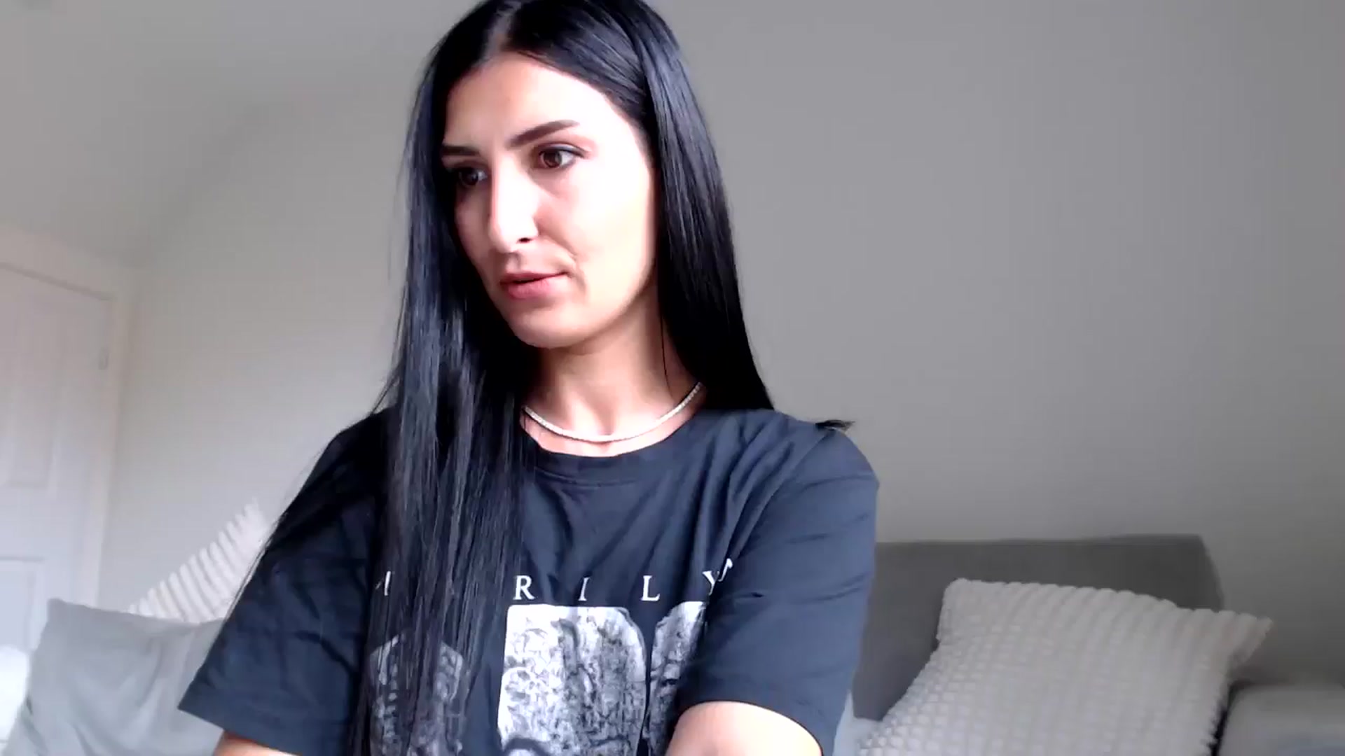 Gallery image thumbnail from Leyla2's myfreecams stream on, 09/12/2024, 11:05 image 12 of 20