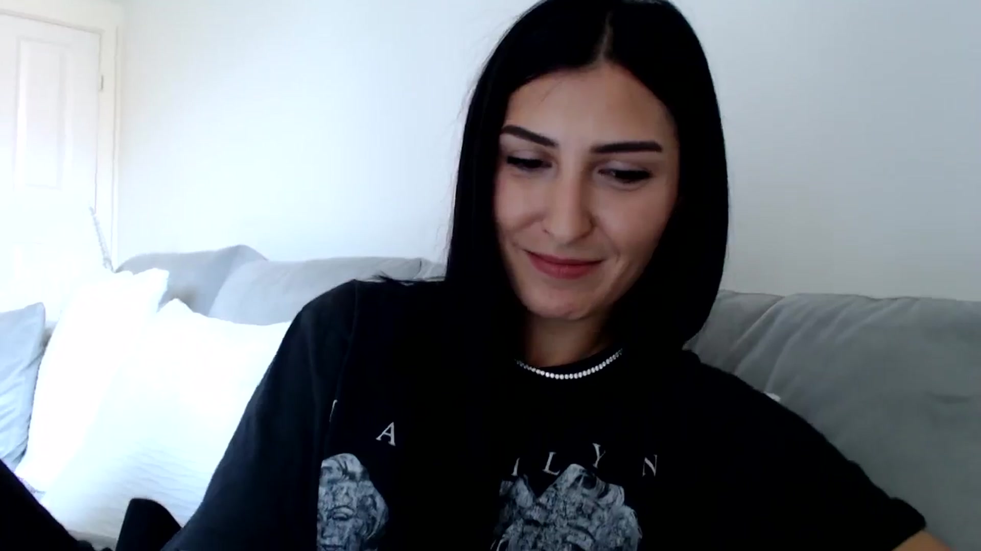 Gallery image thumbnail from Leyla2's myfreecams stream on, 09/12/2024, 11:05 image 20 of 20