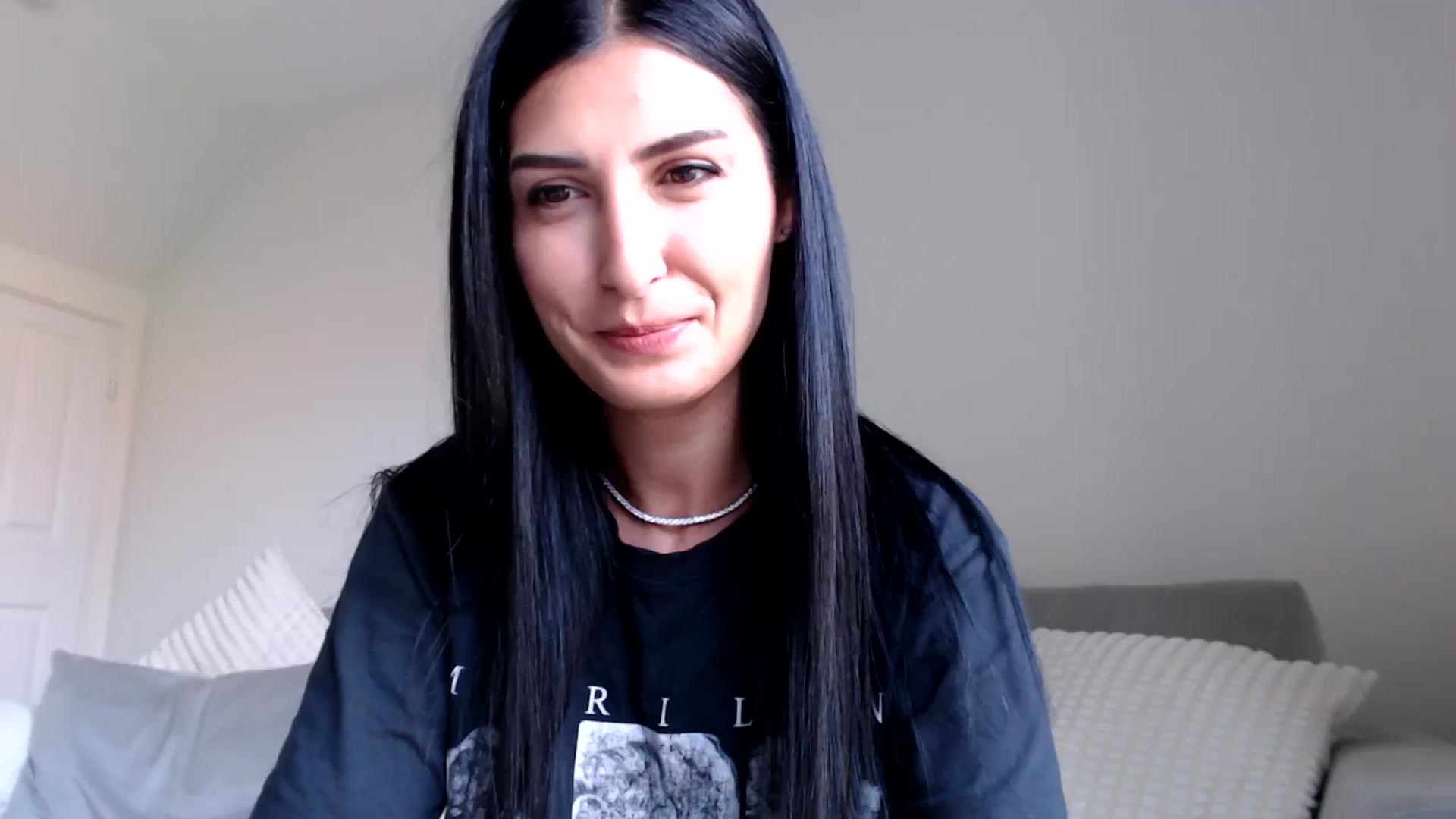Gallery image thumbnail from Leyla2's myfreecams stream on, 09/12/2024, 11:05 image 8 of 20