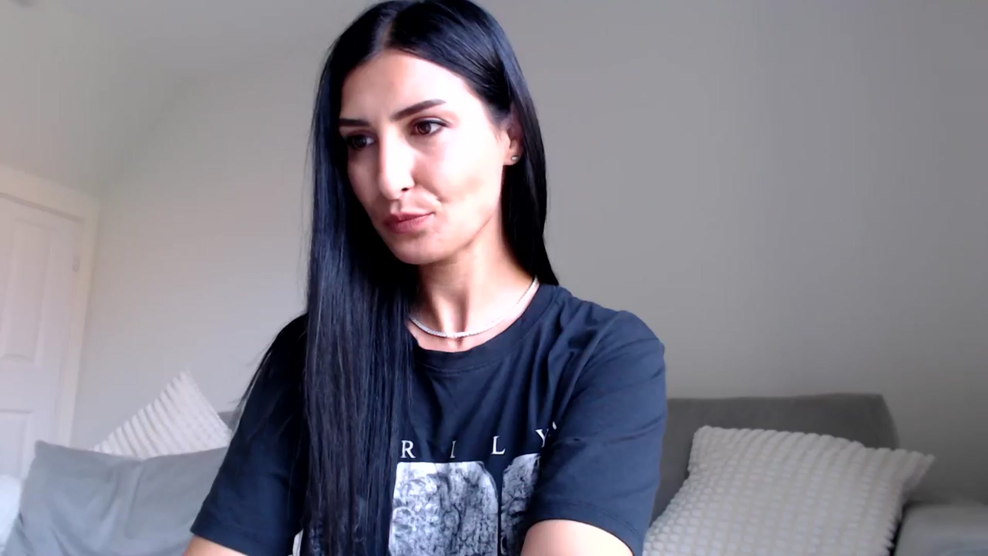 Gallery image thumbnail from Leyla2's myfreecams stream on, 09/12/2024, 11:05 image 7 of 20