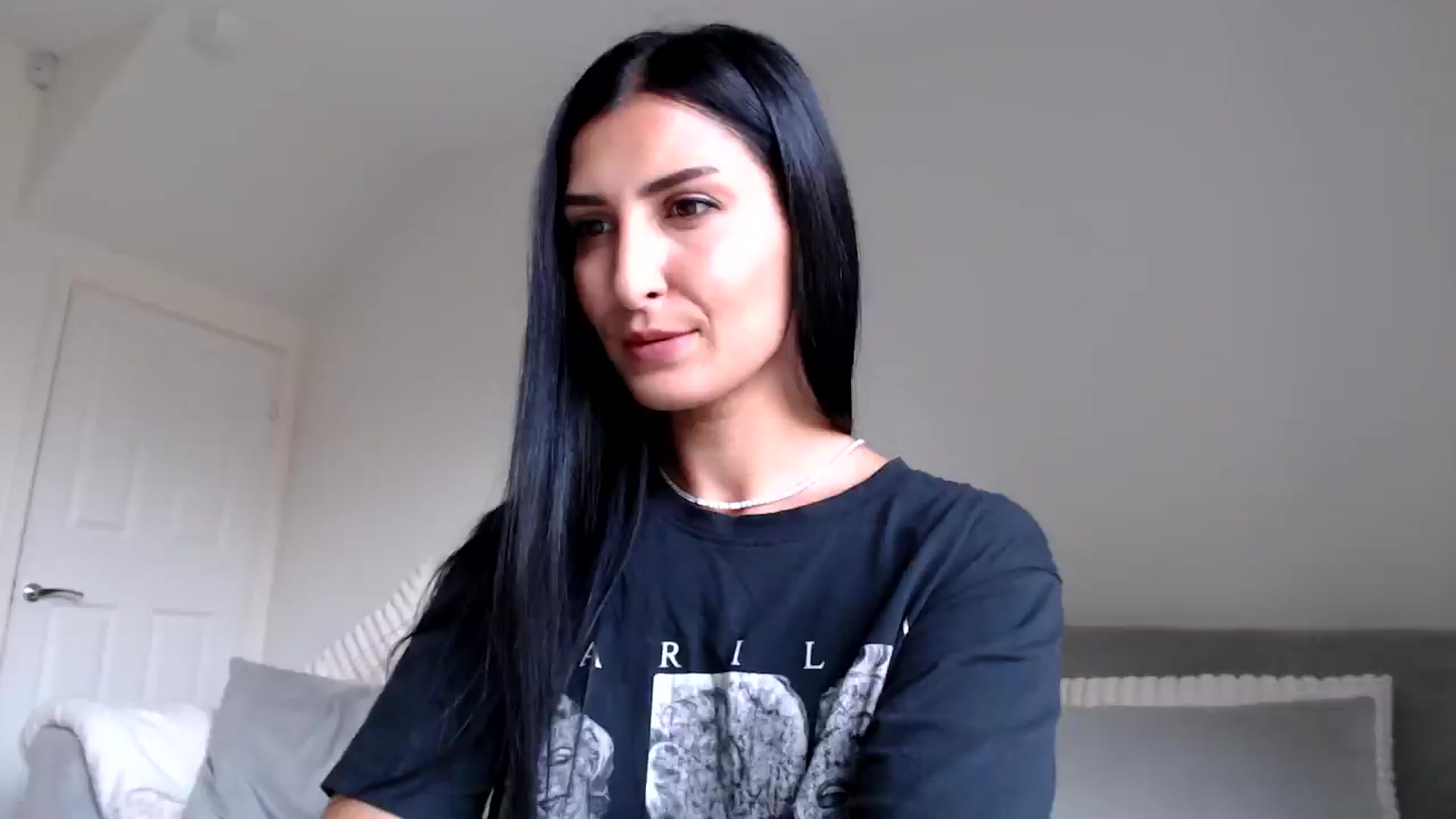 Gallery image thumbnail from Leyla2's myfreecams stream on, 09/12/2024, 12:13 image 12 of 20
