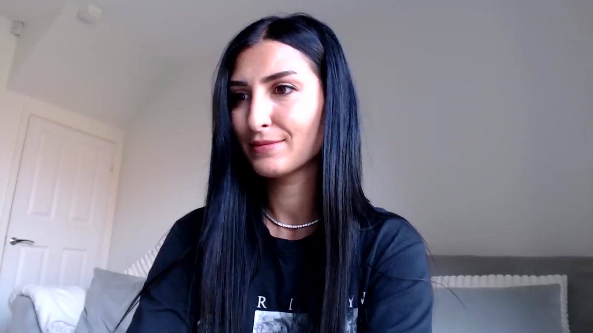Gallery image thumbnail from Leyla2's myfreecams stream on, 09/12/2024, 12:13 image 19 of 20