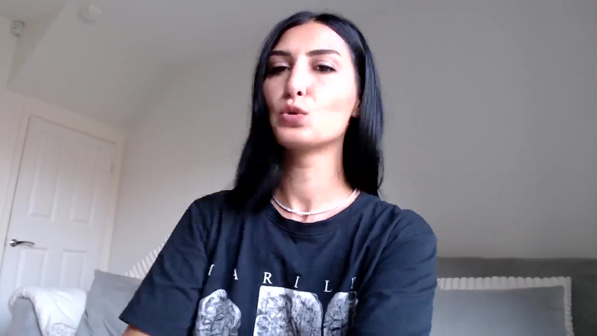 Gallery image thumbnail from Leyla2's myfreecams stream on, 09/12/2024, 12:13 image 20 of 20
