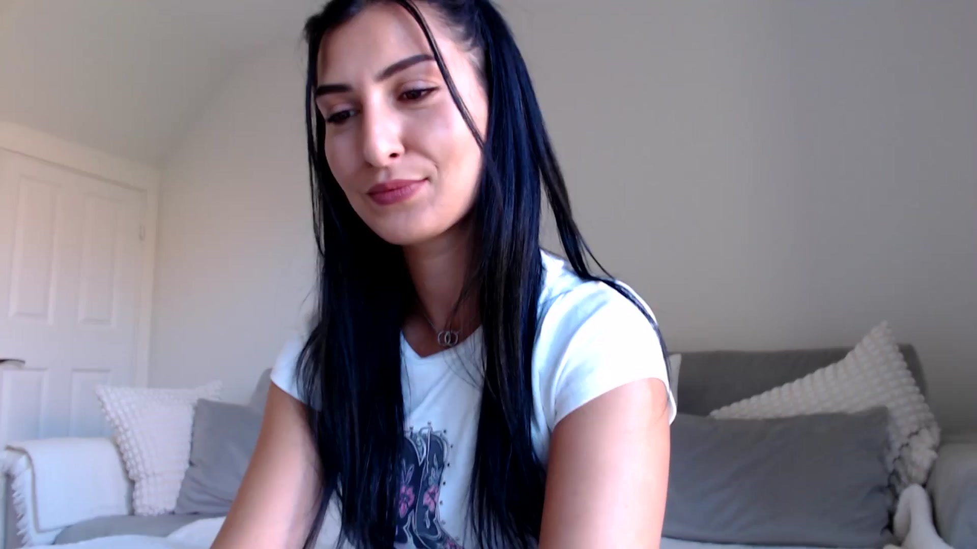 Gallery image thumbnail from Leyla2's myfreecams stream on, 09/16/2024, 11:49 image 1 of 20