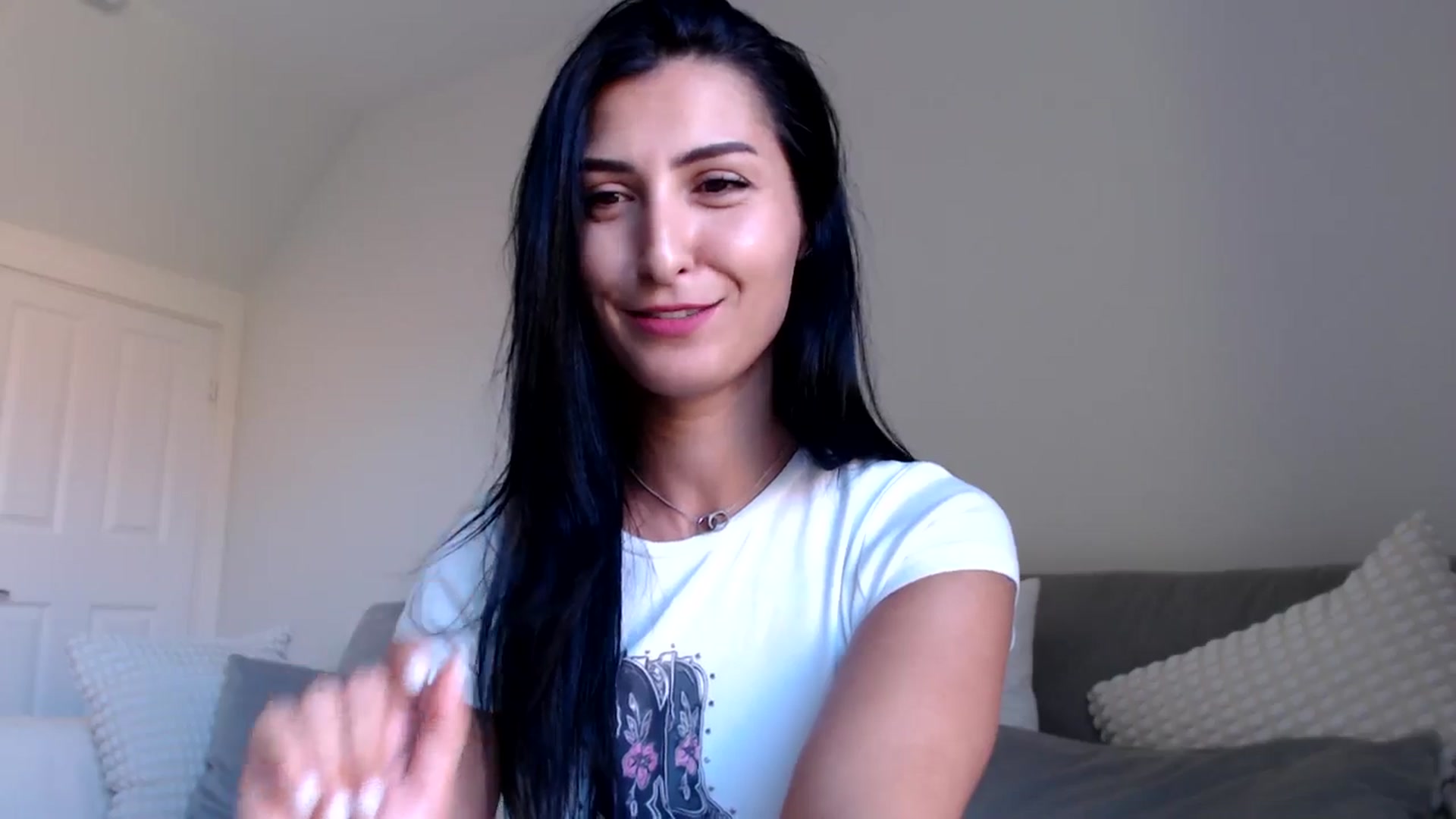 Gallery image thumbnail from Leyla2's myfreecams stream on, 09/16/2024, 11:49 image 8 of 20