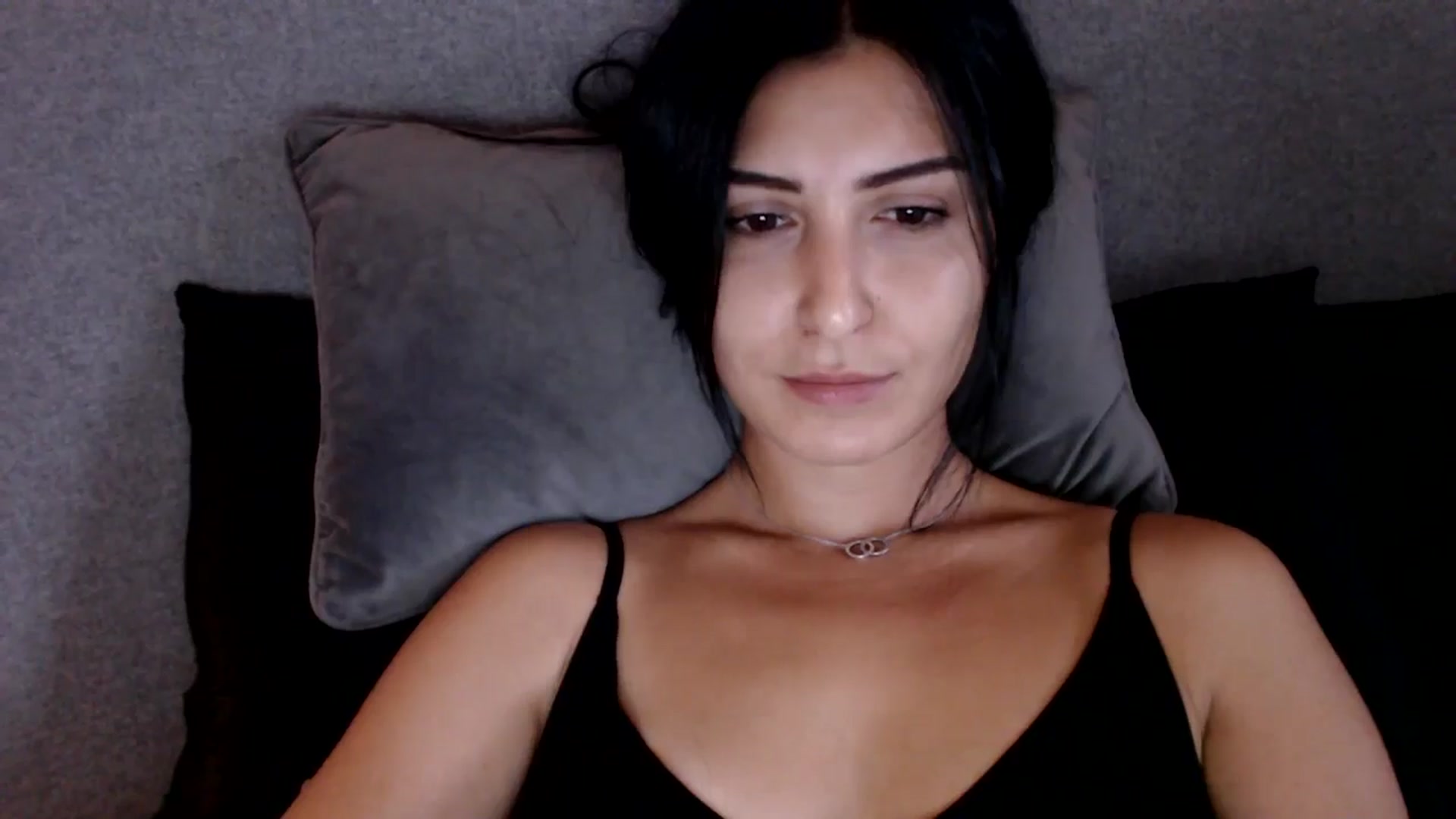 Gallery image thumbnail from Leyla2's myfreecams stream on, 09/20/2024, 09:43 image 5 of 20