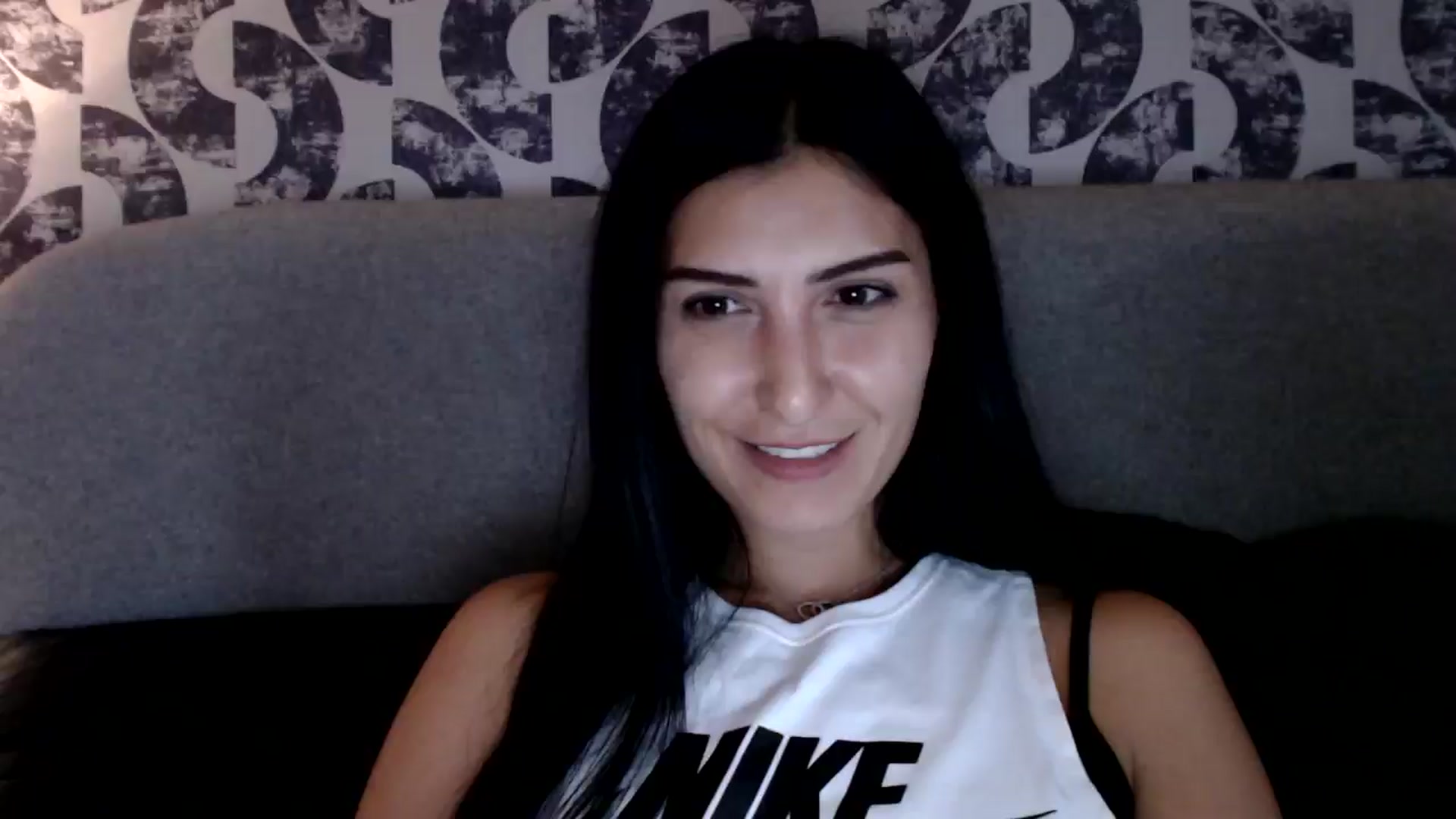 Gallery image thumbnail from Leyla2's myfreecams stream on, 09/20/2024, 12:53 image 1 of 20
