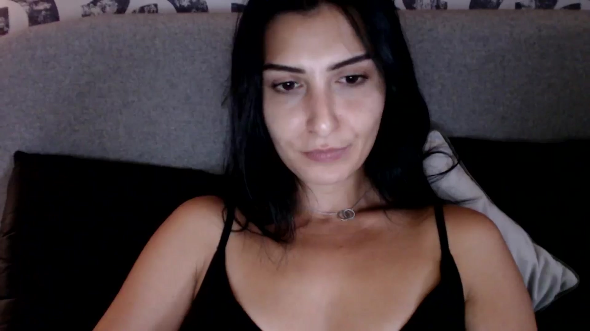 Gallery image thumbnail from Leyla2's myfreecams stream on, 09/20/2024, 13:45 image 5 of 20