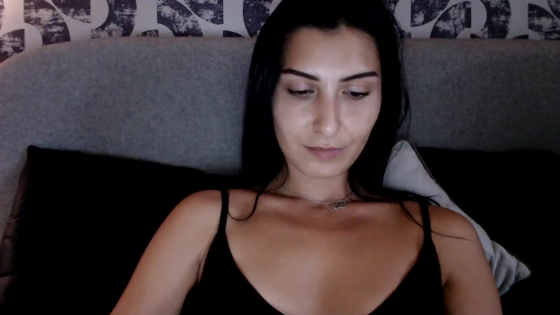 Gallery image thumbnail from Leyla2's myfreecams stream on, 09/20/2024, 13:45 image 1 of 20