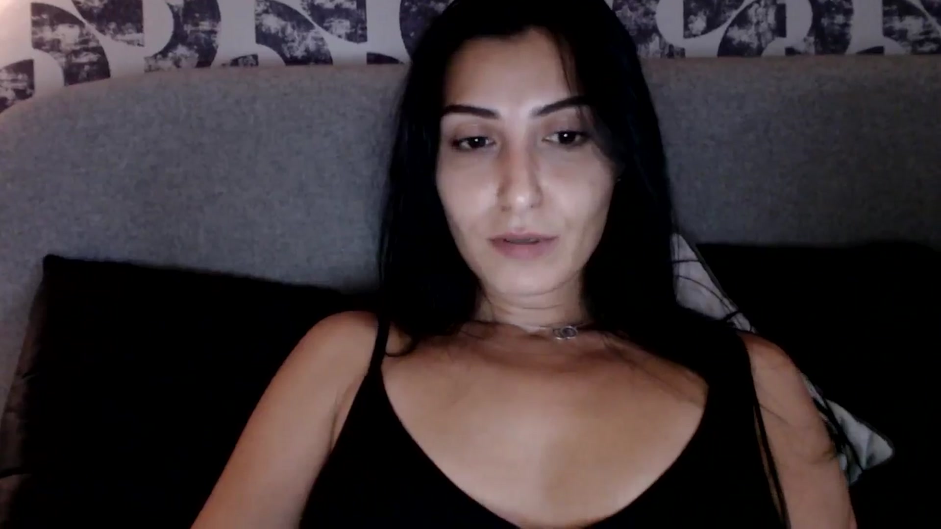 Gallery image thumbnail from Leyla2's myfreecams stream on, 09/20/2024, 13:45 image 4 of 20
