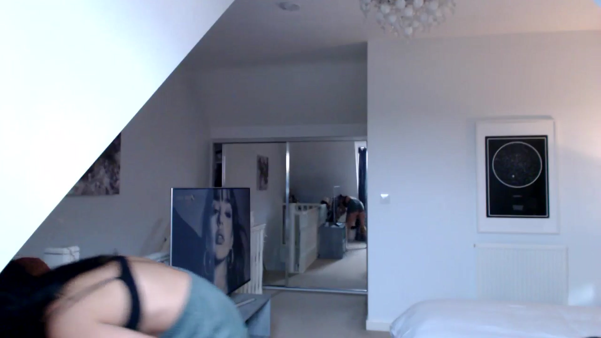 Gallery image thumbnail from Leyla2's myfreecams stream on, 09/20/2024, 13:45 image 12 of 20