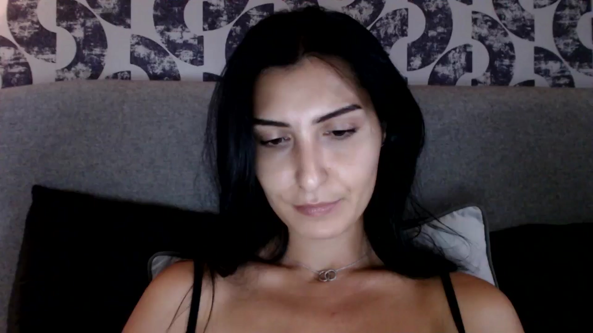 Gallery image thumbnail from Leyla2's myfreecams stream on, 09/20/2024, 13:45 image 10 of 20