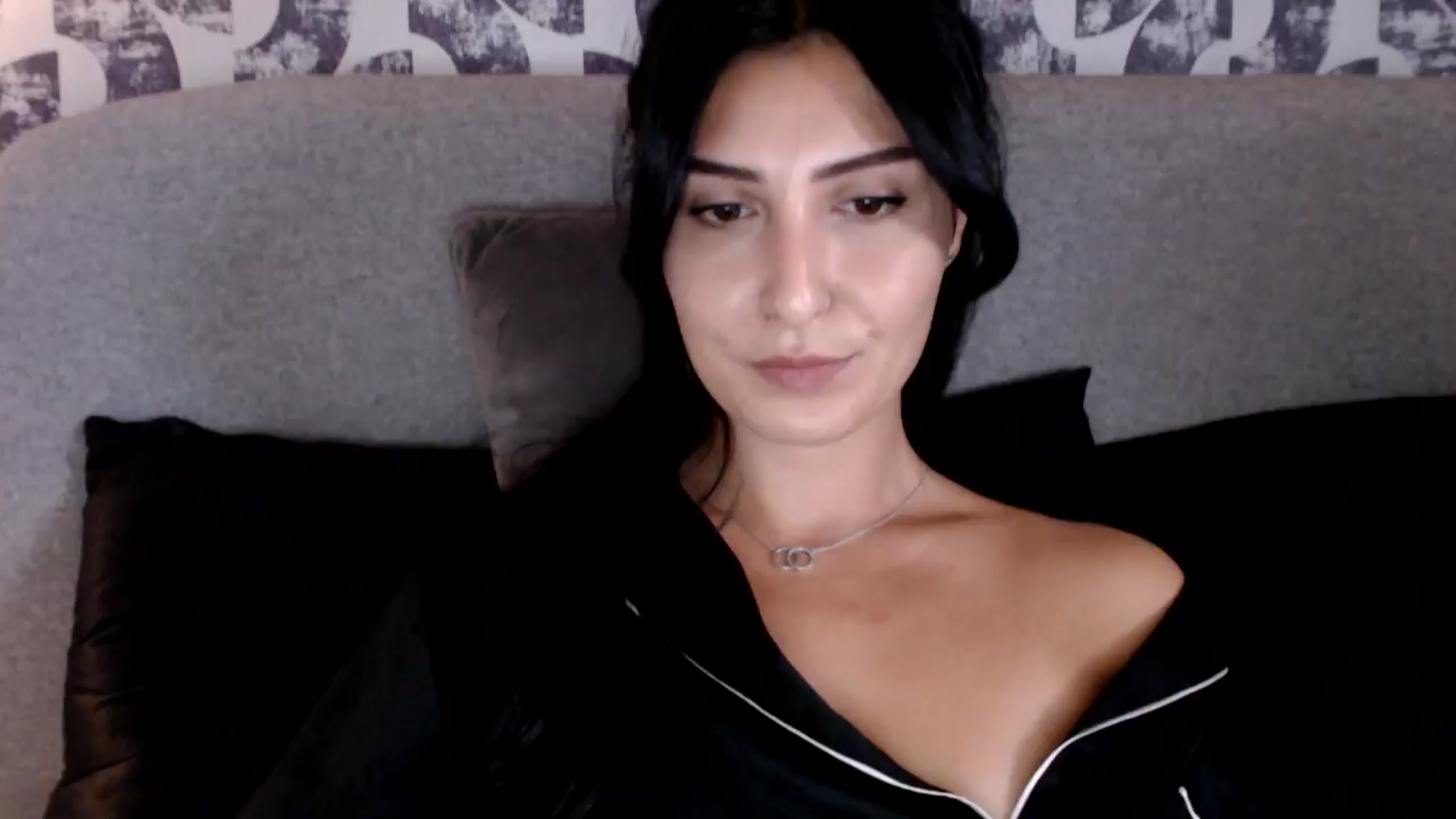 Gallery image thumbnail from Leyla2's myfreecams stream on, 09/23/2024, 10:49 image 9 of 20