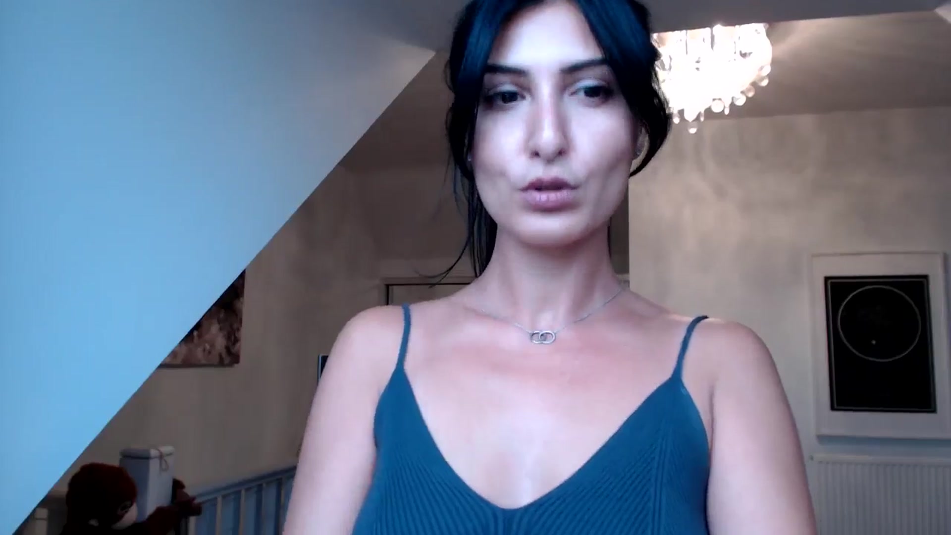Gallery image thumbnail from Leyla2's myfreecams stream on, 09/23/2024, 12:49 image 20 of 20