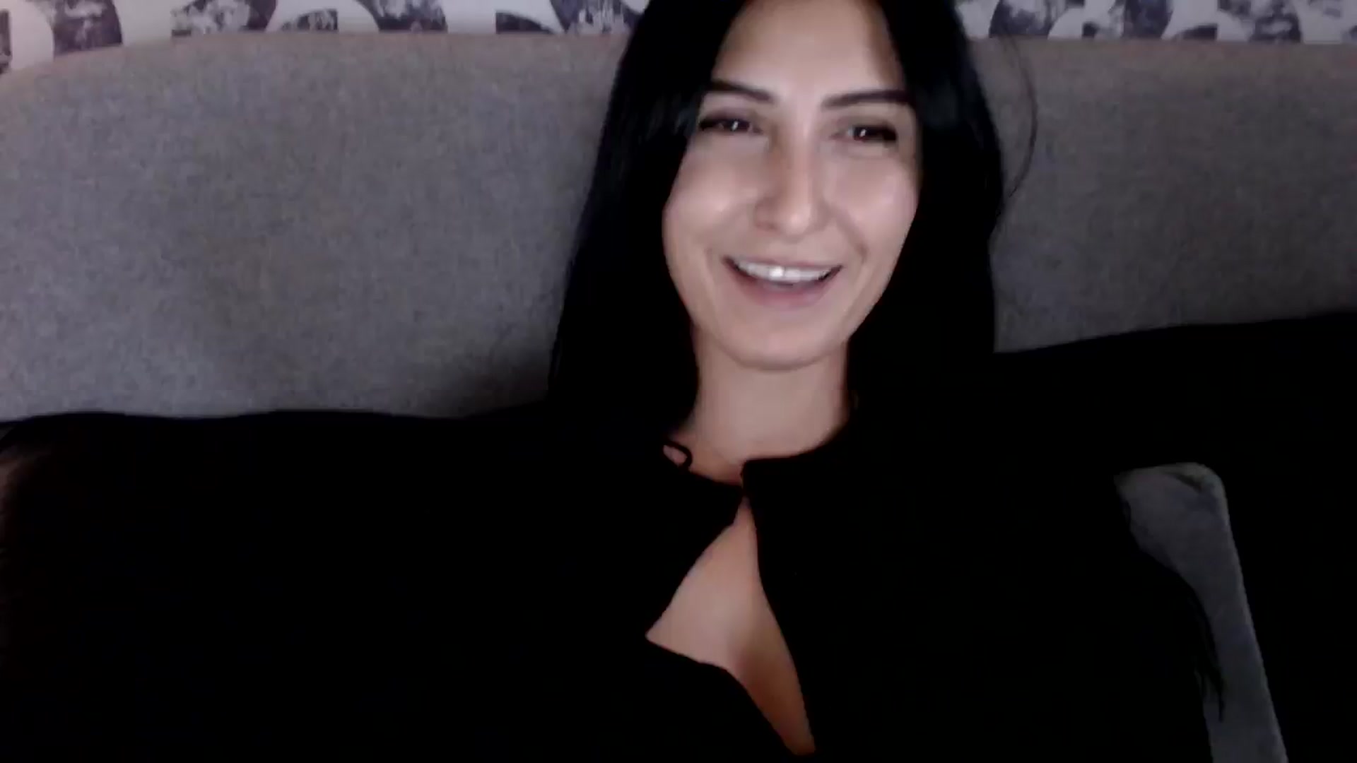 Gallery image thumbnail from Leyla2's myfreecams stream on, 09/23/2024, 12:49 image 4 of 20