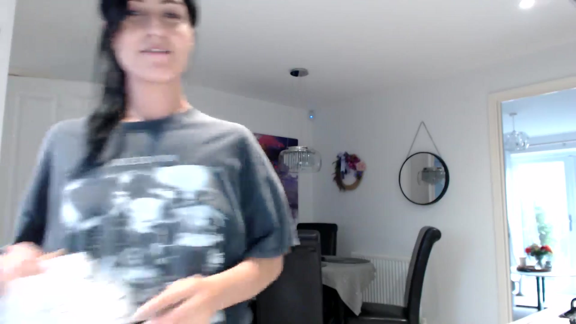 Gallery image thumbnail from Leyla2's myfreecams stream on, 09/23/2024, 14:08 image 17 of 20