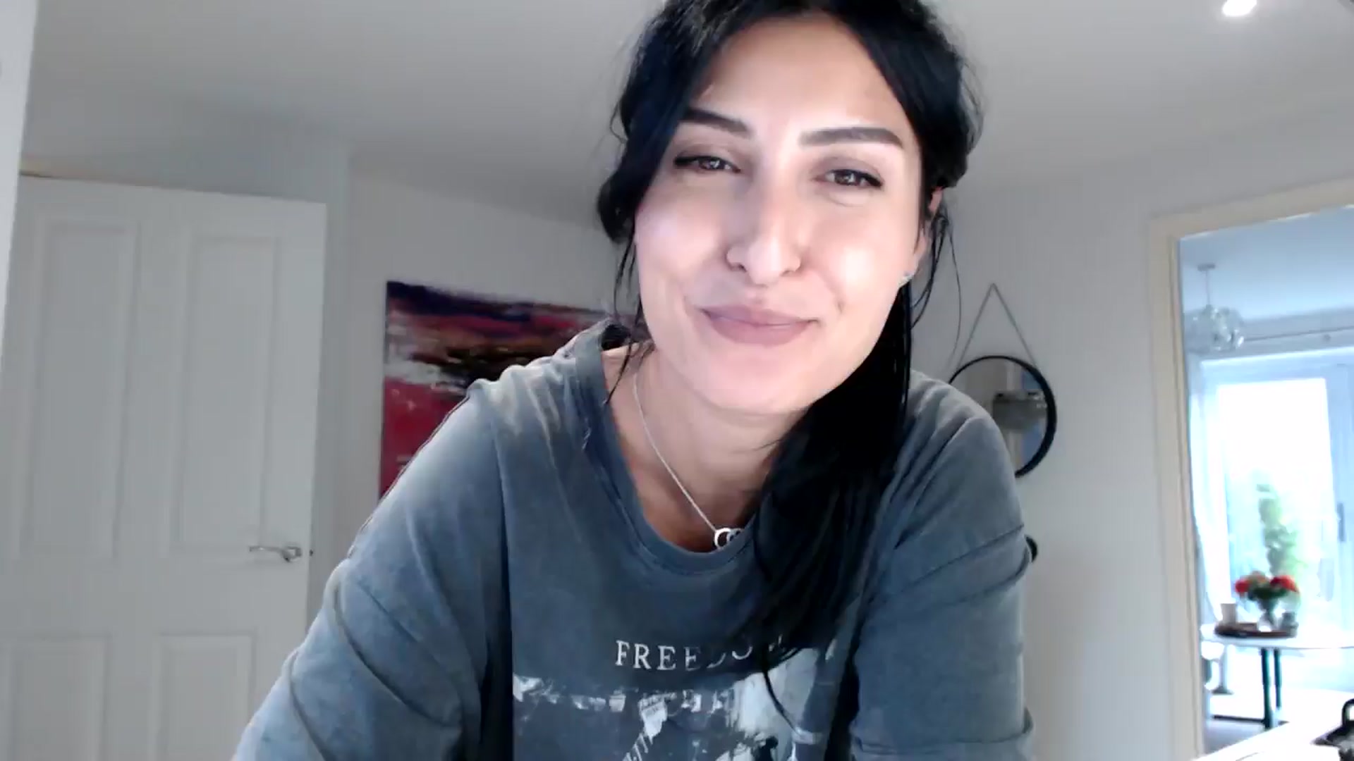 Gallery image thumbnail from Leyla2's myfreecams stream on, 09/23/2024, 14:08 image 16 of 20
