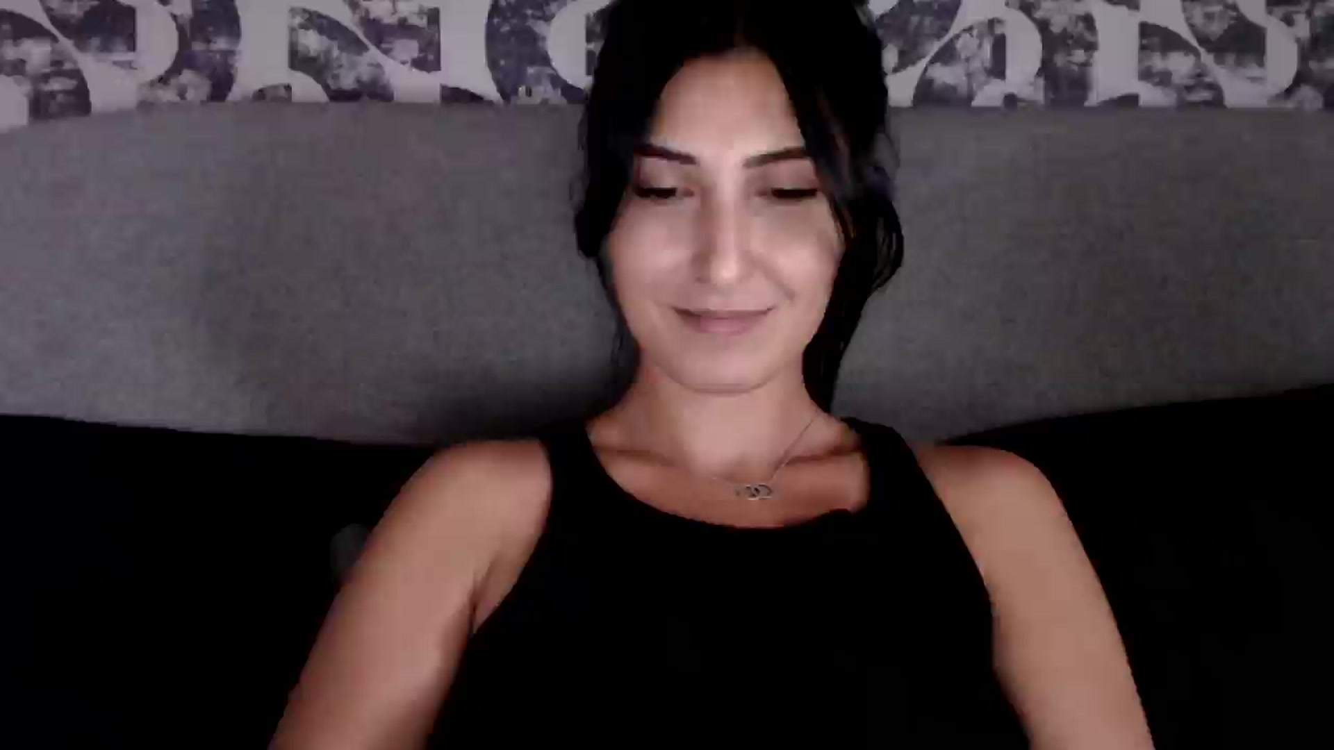 Gallery image thumbnail from Leyla2's myfreecams stream on, 09/23/2024, 14:54 image 9 of 20