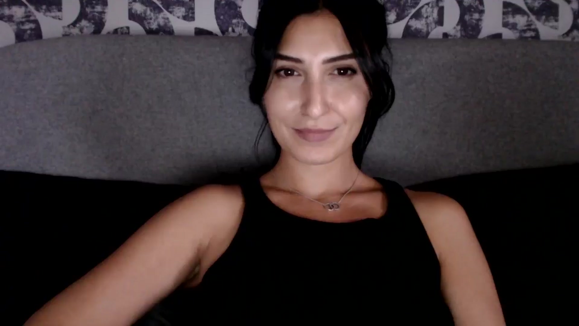 Gallery image thumbnail from Leyla2's myfreecams stream on, 09/23/2024, 14:54 image 5 of 20