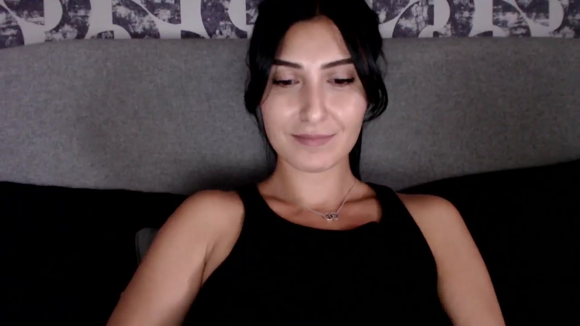 Gallery image thumbnail from Leyla2's myfreecams stream on, 09/23/2024, 14:54 image 16 of 20