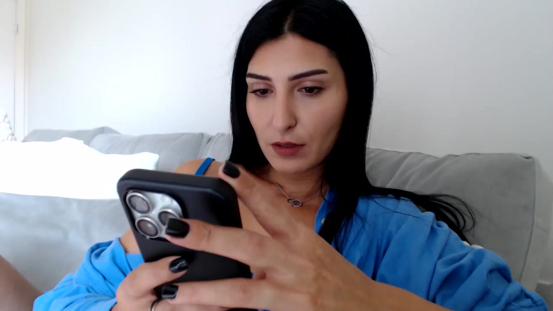 Gallery image thumbnail from Leyla2's myfreecams stream on, 09/25/2024, 11:56 image 15 of 20