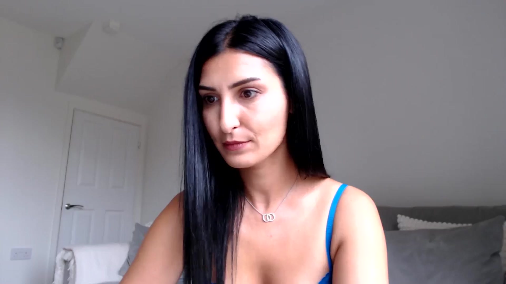Gallery image thumbnail from Leyla2's myfreecams stream on, 09/25/2024, 14:37 image 19 of 20