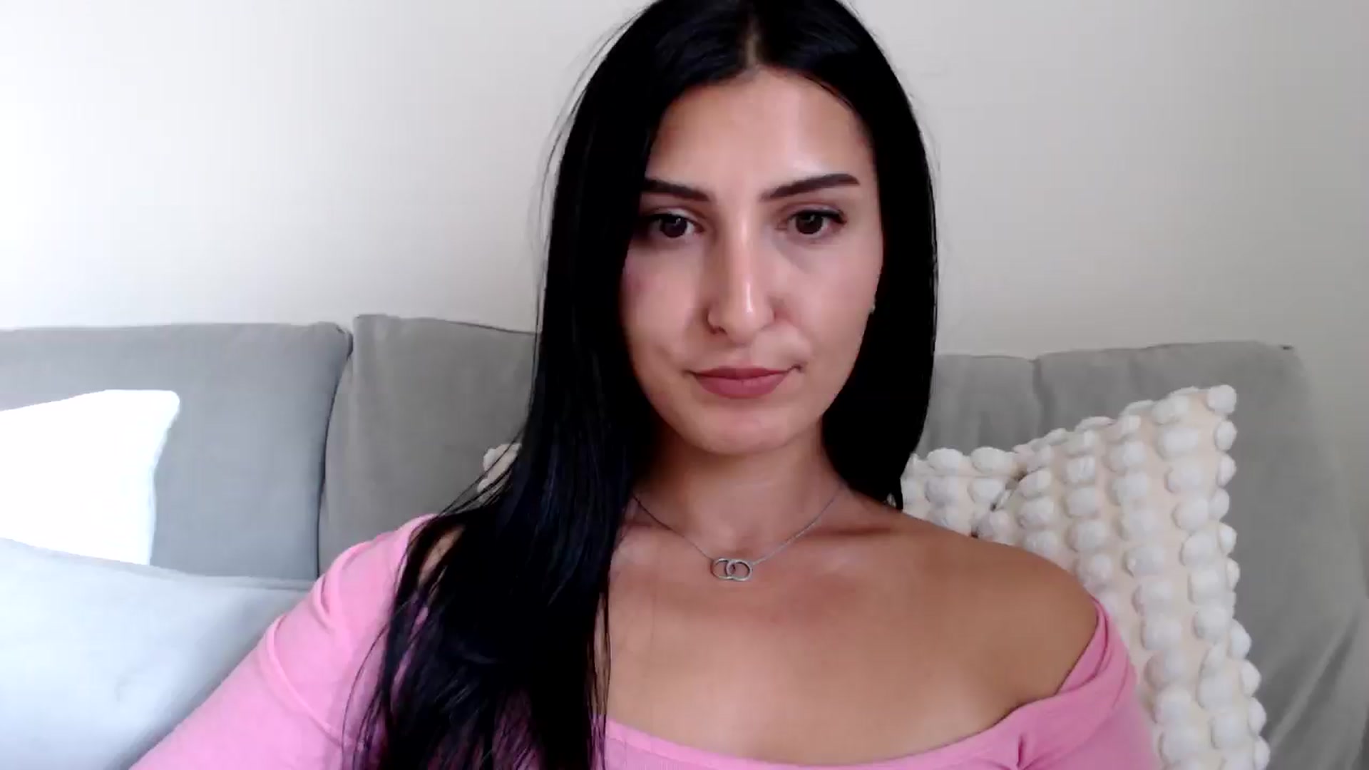 Gallery image thumbnail from Leyla2's myfreecams stream on, 09/26/2024, 14:15 image 15 of 20