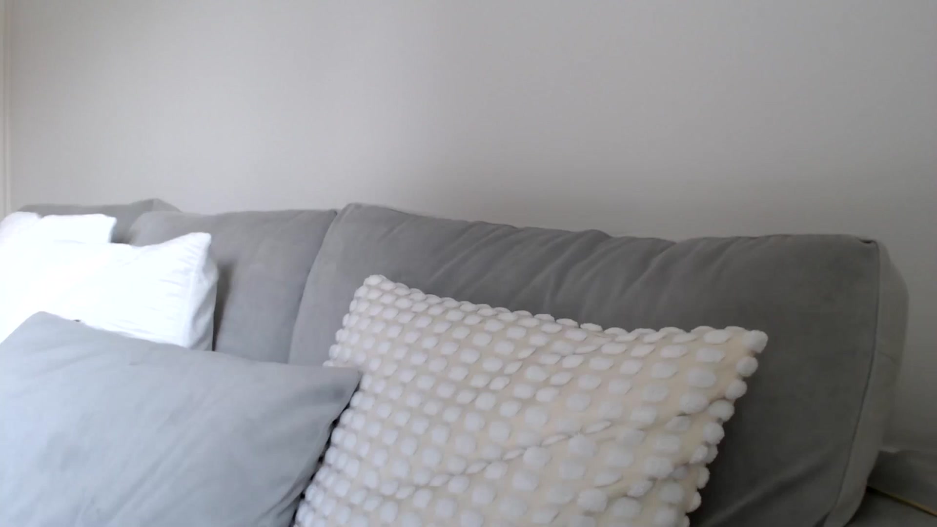 Gallery image thumbnail from Leyla2's myfreecams stream on, 09/26/2024, 14:15 image 3 of 20