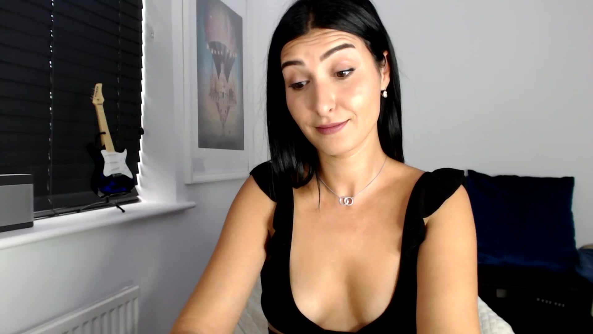 Gallery image thumbnail from Leyla2's myfreecams stream on, 09/30/2024, 11:37 image 2 of 20