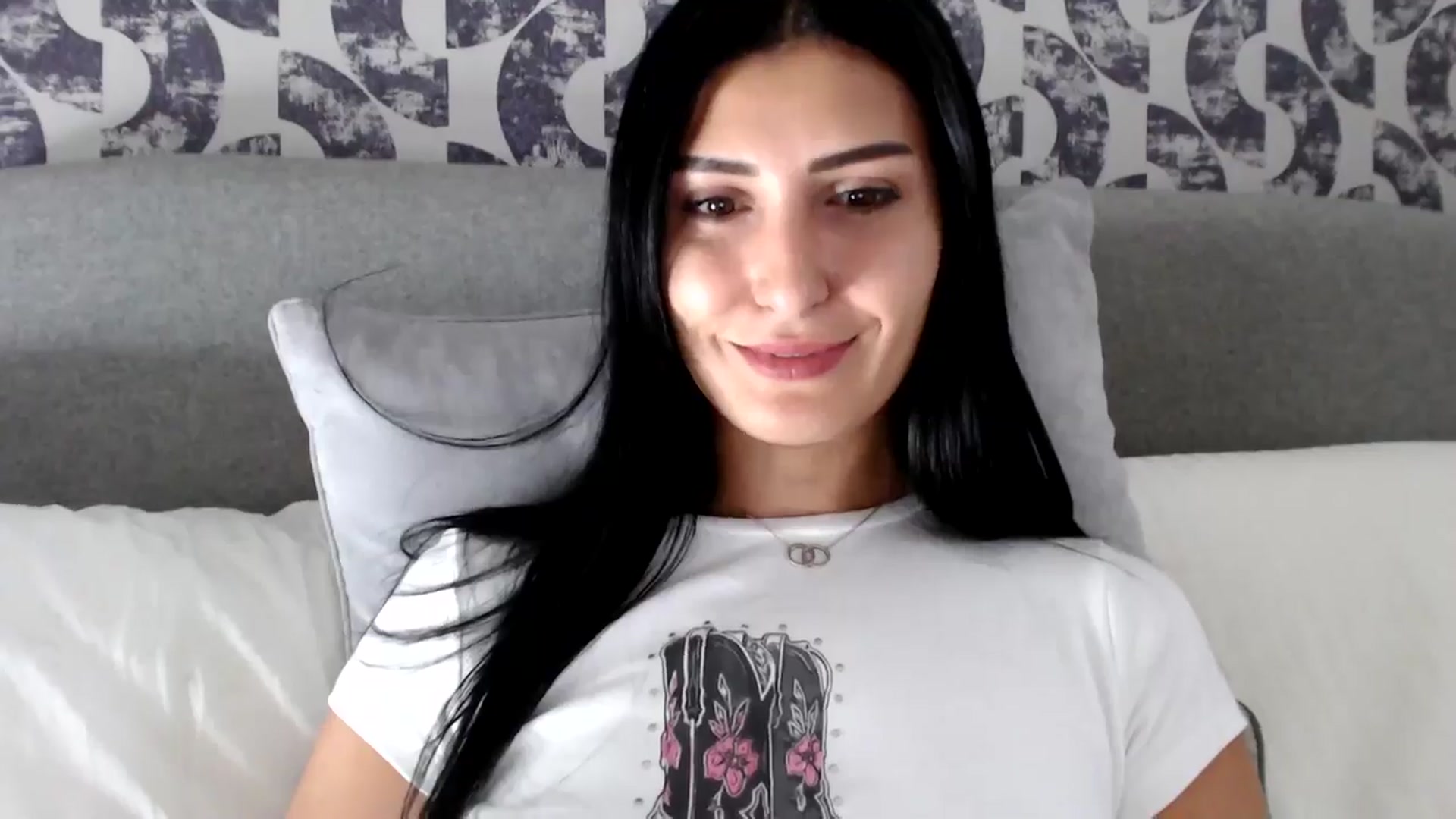 Gallery image thumbnail from Leyla2's myfreecams stream on, 09/30/2024, 14:26 image 9 of 20