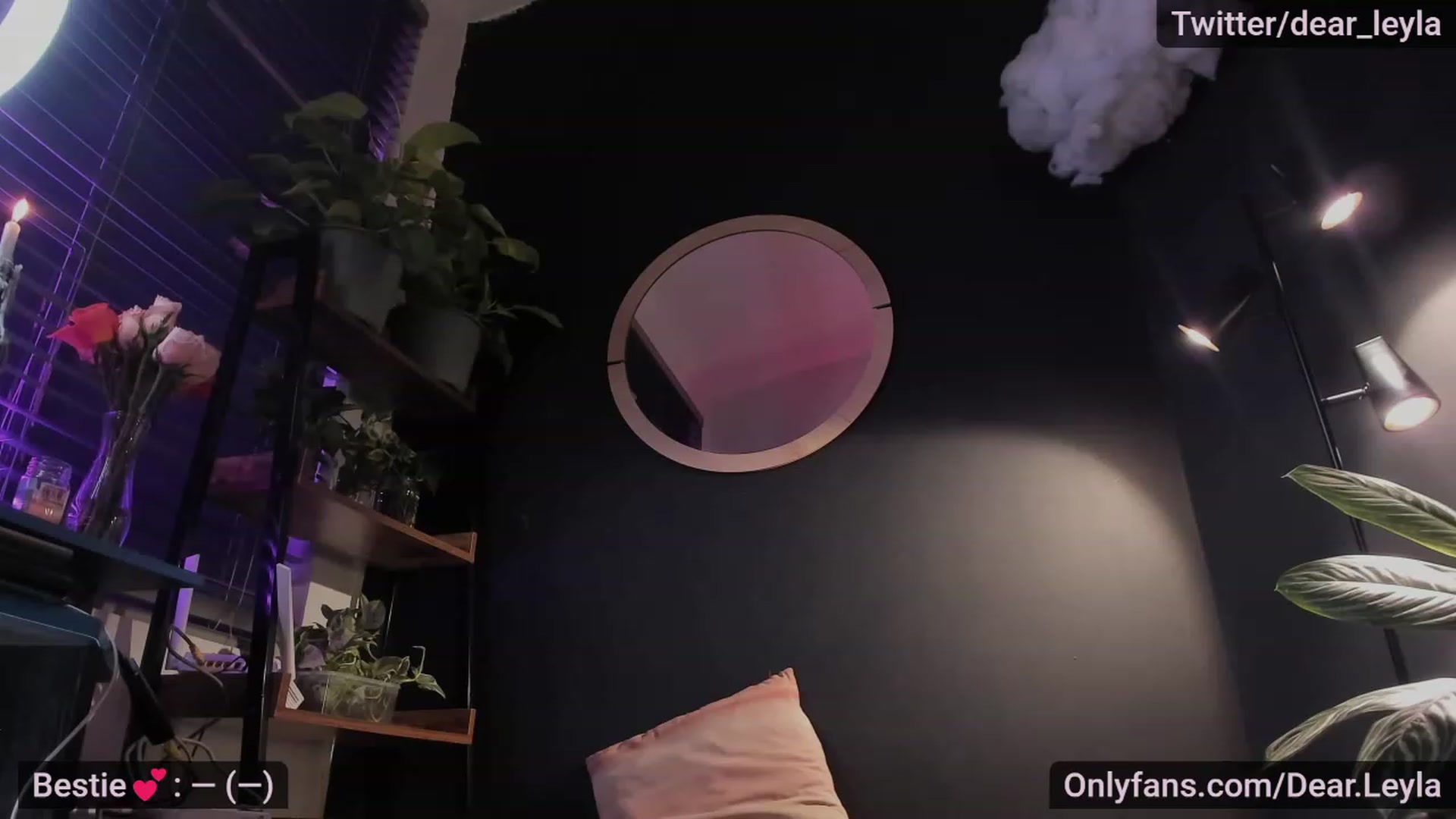 Gallery image thumbnail from LeylaGrey_'s myfreecams stream on, 01/11/2023, 03:57 image 3 of 20