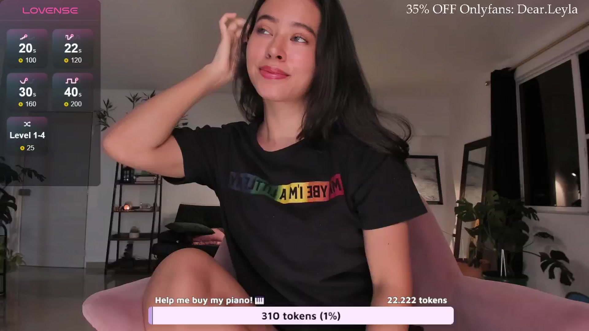 Gallery image thumbnail from LeylaGrey_'s myfreecams stream on, 07/24/2024, 02:24 image 6 of 20