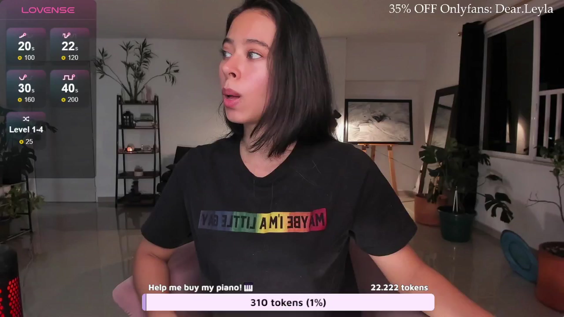 Gallery image thumbnail from LeylaGrey_'s myfreecams stream on, 07/24/2024, 02:24 image 9 of 20