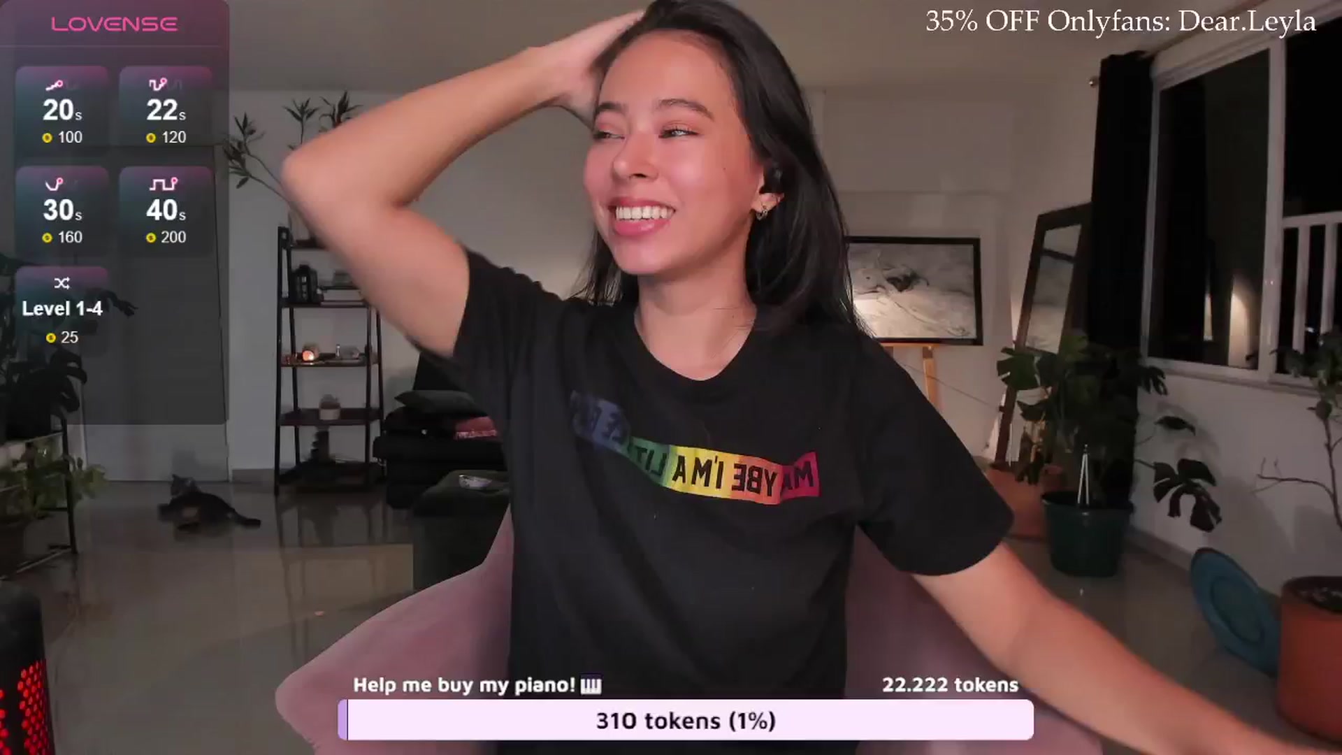 Gallery image thumbnail from LeylaGrey_'s myfreecams stream on, 07/24/2024, 02:24 image 11 of 20