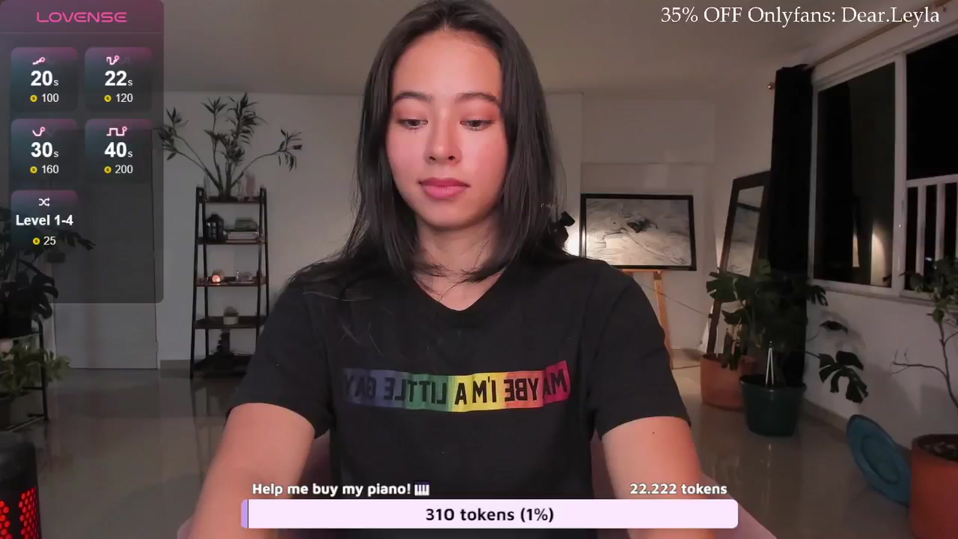 Gallery image thumbnail from LeylaGrey_'s myfreecams stream on, 07/24/2024, 02:24 image 15 of 20