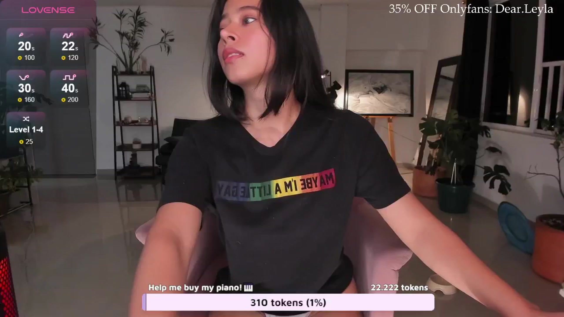 Gallery image thumbnail from LeylaGrey_'s myfreecams stream on, 07/24/2024, 02:56 image 5 of 20