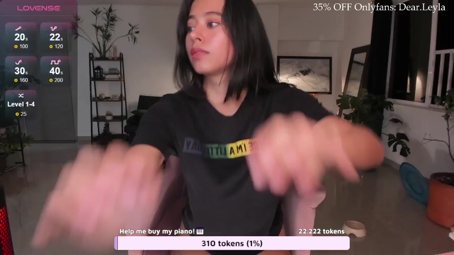 Gallery image thumbnail from LeylaGrey_'s myfreecams stream on, 07/24/2024, 02:56 image 6 of 20