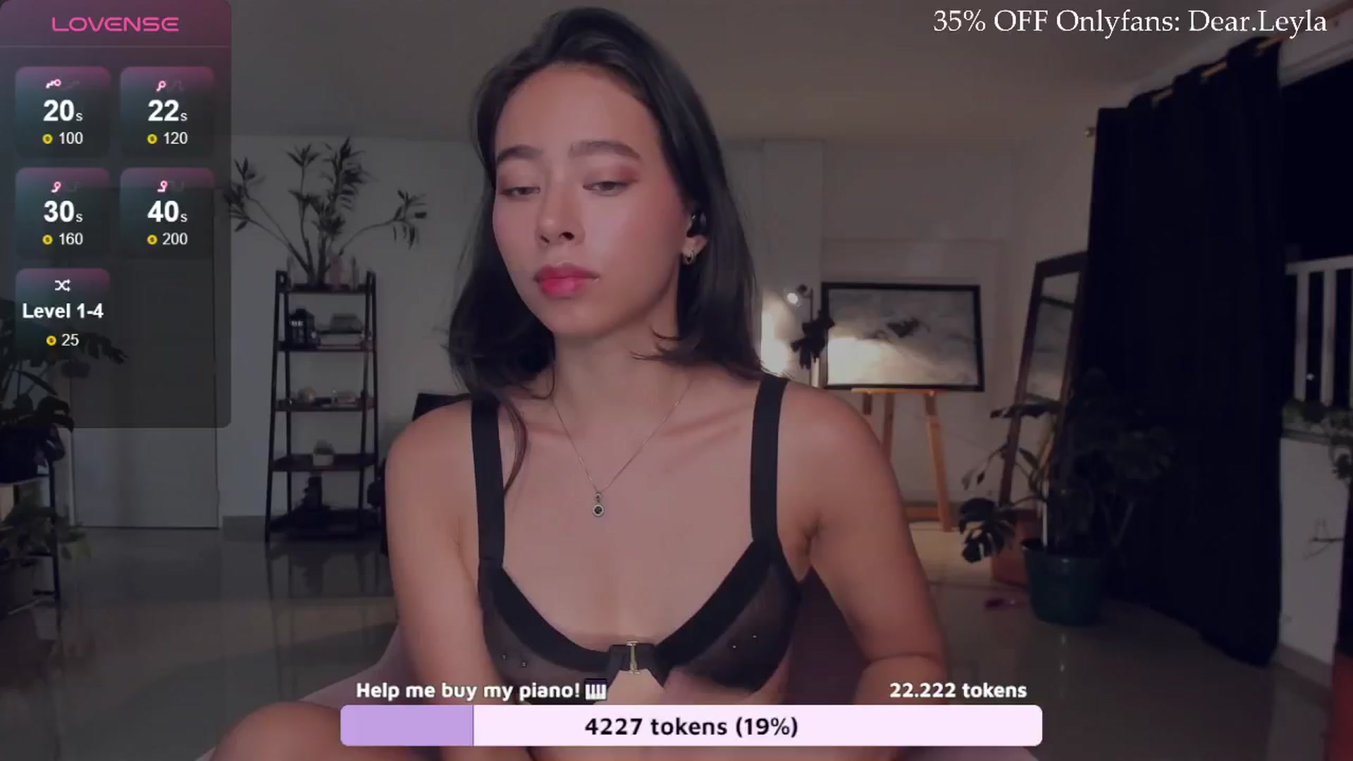 Gallery image thumbnail from LeylaGrey_'s myfreecams stream on, 07/28/2024, 01:36 image 2 of 20