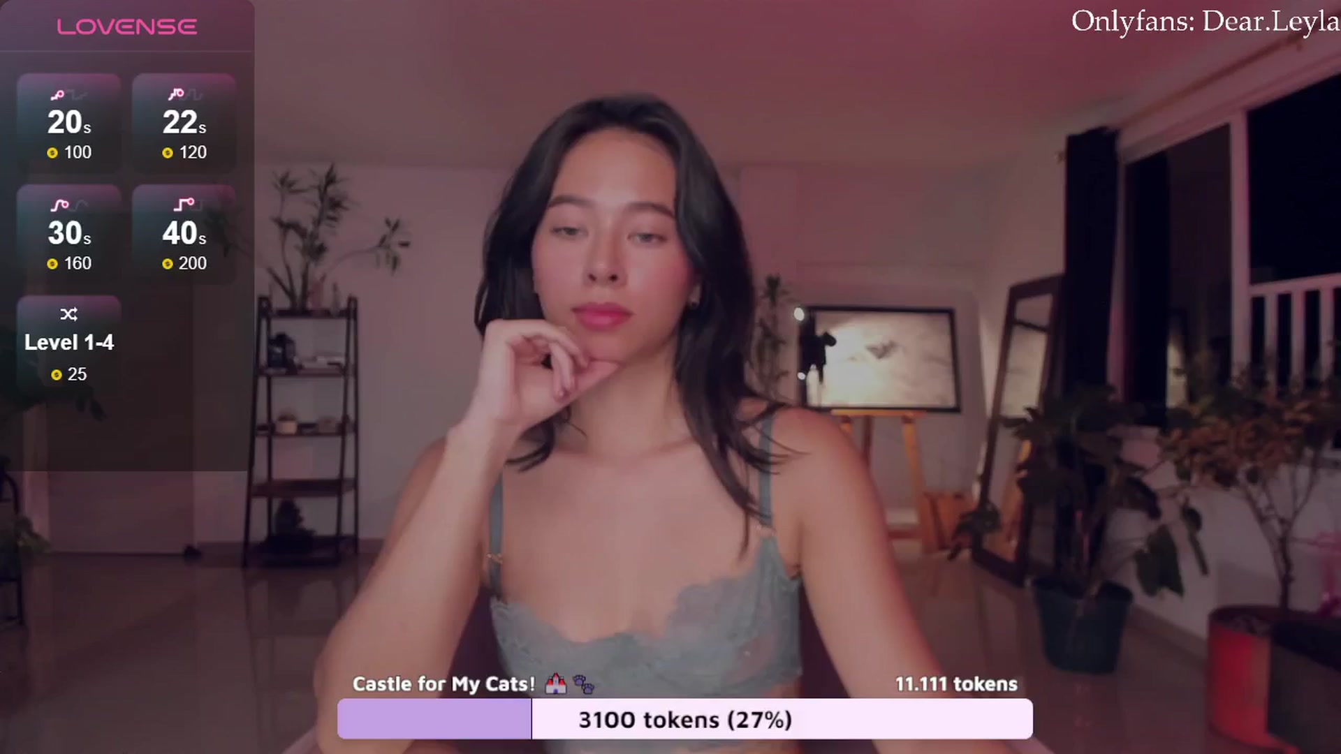 Gallery image thumbnail from LeylaGrey_'s myfreecams stream on, 08/22/2024, 24:57 image 19 of 20