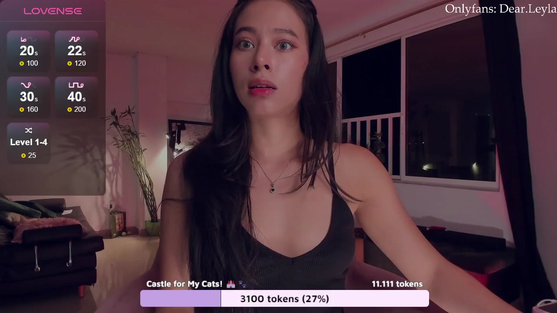 Gallery image thumbnail from LeylaGrey_'s myfreecams stream on, 08/29/2024, 02:27 image 17 of 20