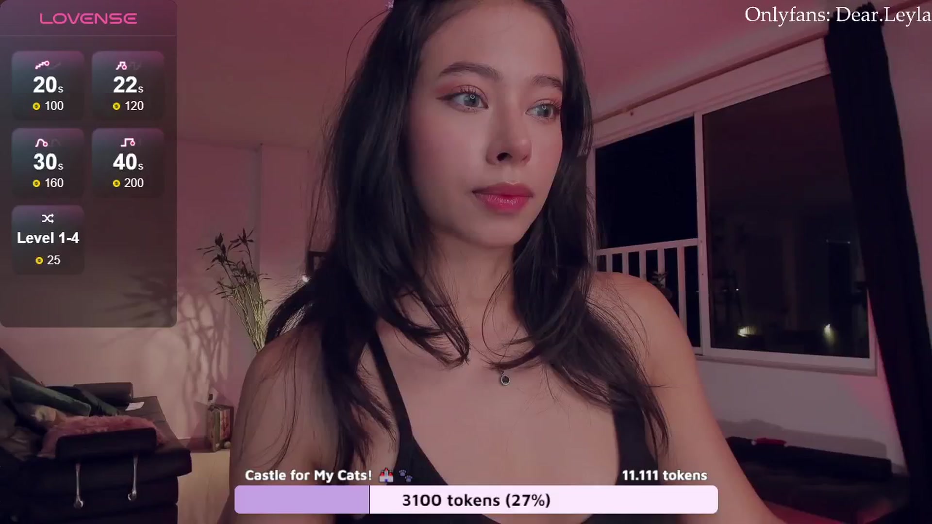 Gallery image thumbnail from LeylaGrey_'s myfreecams stream on, 08/29/2024, 02:27 image 5 of 20