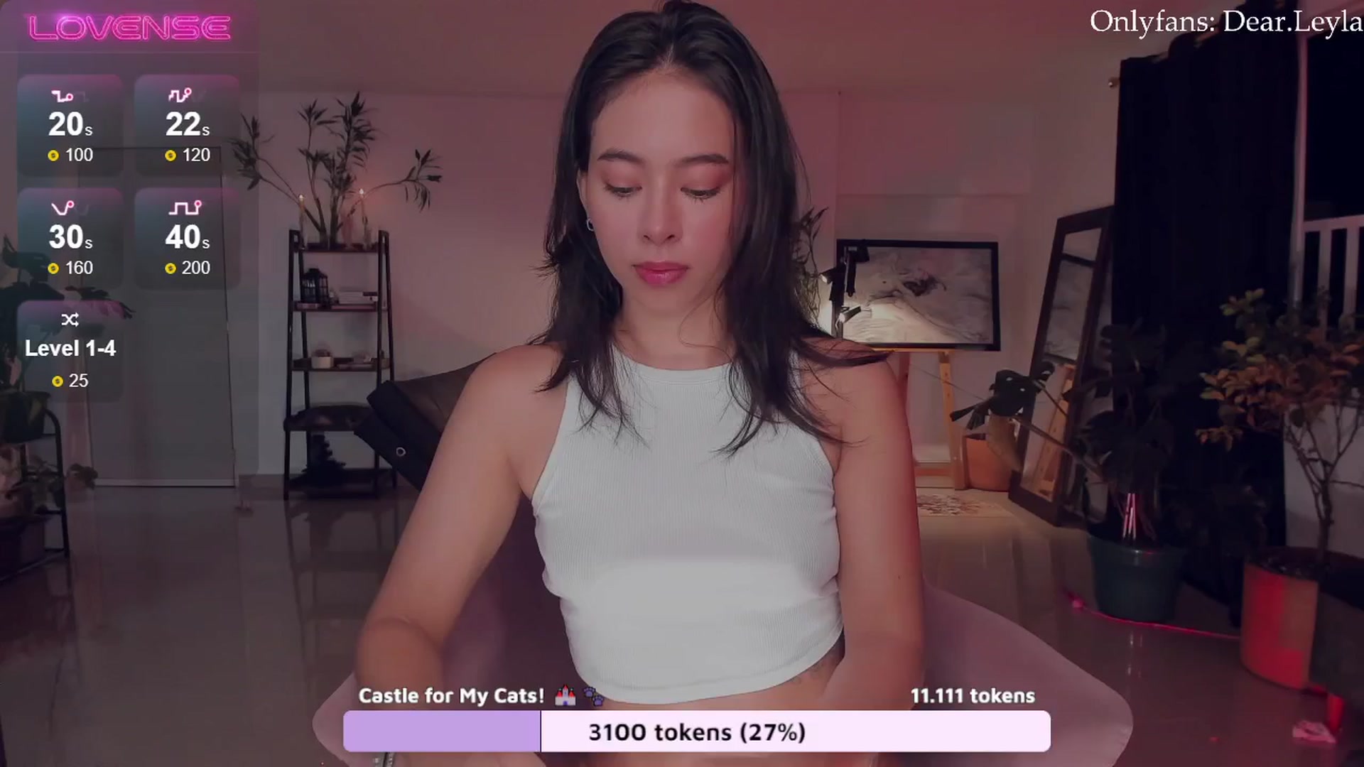 Gallery image thumbnail from LeylaGrey_'s myfreecams stream on, 08/30/2024, 03:16 image 4 of 20