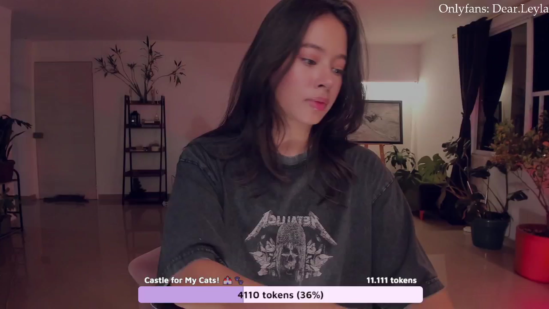 Gallery image thumbnail from LeylaGrey_'s myfreecams stream on, 09/10/2024, 03:33 image 8 of 20