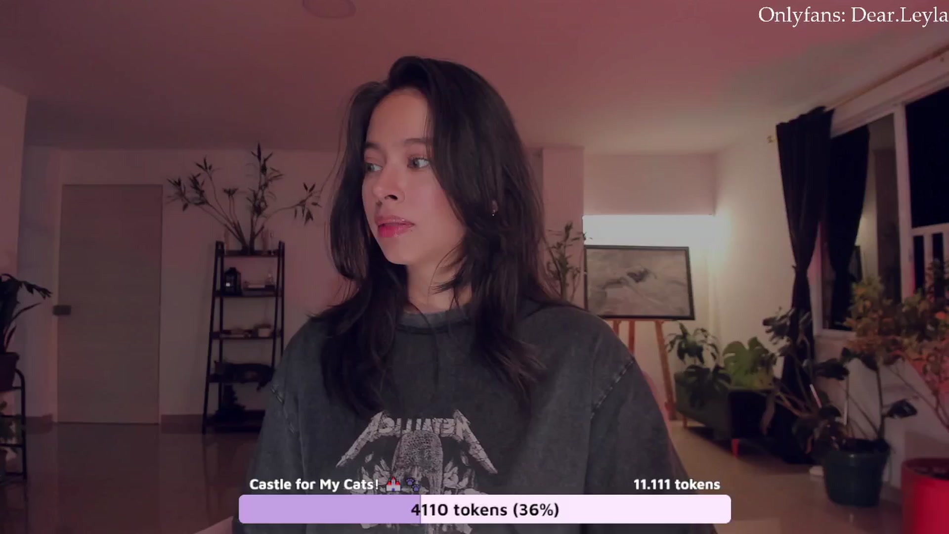 Gallery image thumbnail from LeylaGrey_'s myfreecams stream on, 09/10/2024, 03:33 image 4 of 20