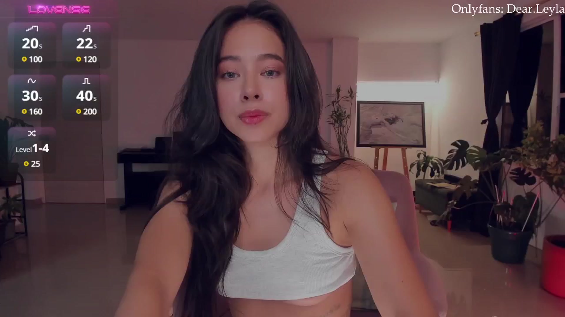 Gallery image thumbnail from LeylaGrey_'s myfreecams stream on, 09/26/2024, 01:52 image 5 of 20