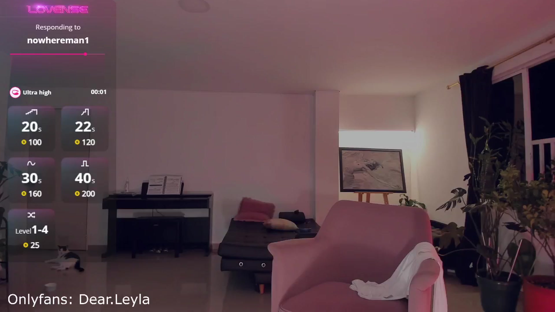 Gallery image thumbnail from LeylaGrey_'s myfreecams stream on, 10/08/2024, 03:49 image 19 of 20