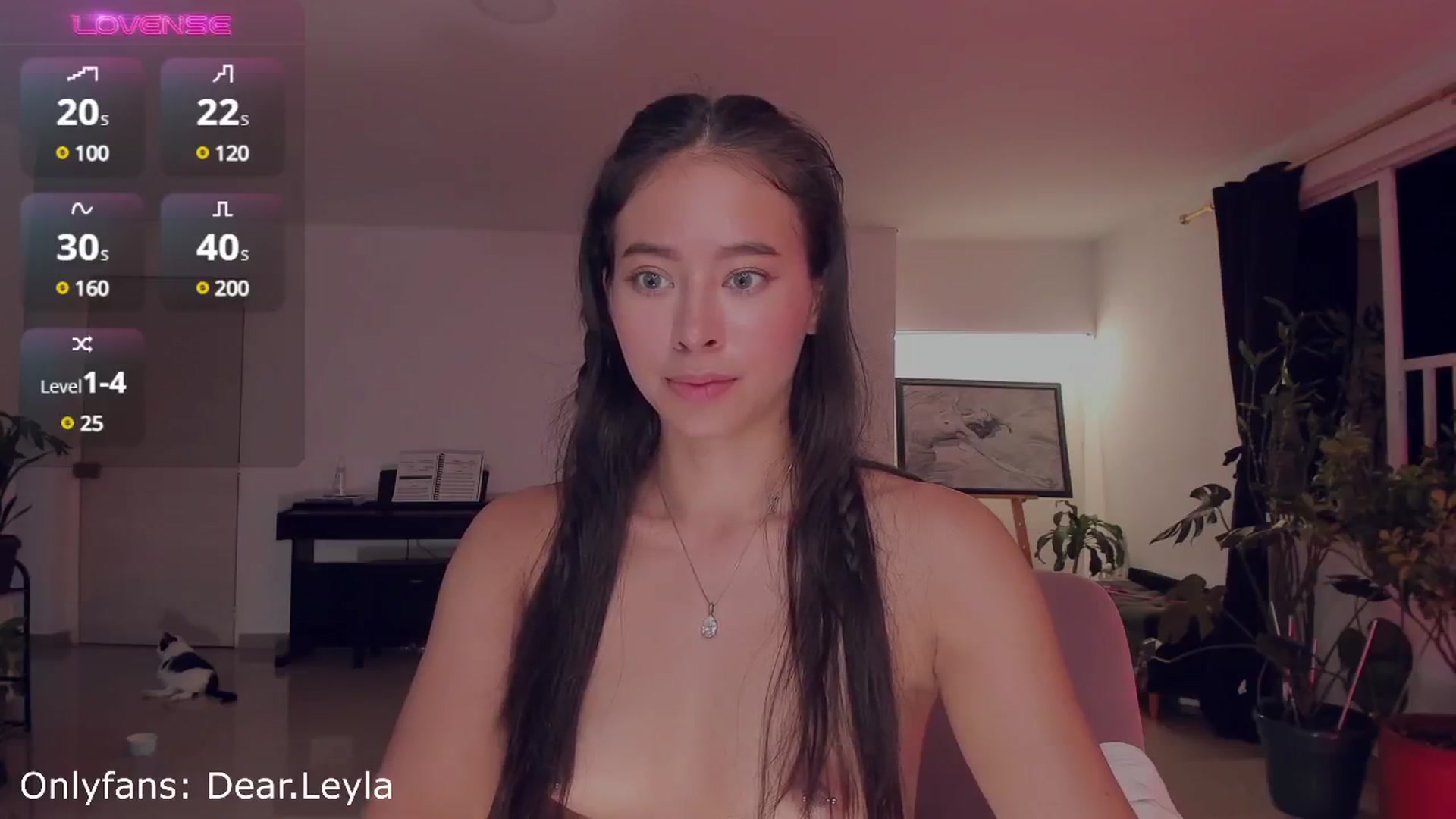 Gallery image thumbnail from LeylaGrey_'s myfreecams stream on, 10/08/2024, 03:49 image 20 of 20