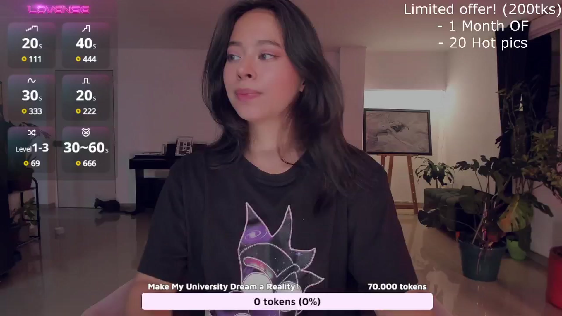 Gallery image thumbnail from LeylaGrey_'s myfreecams stream on, 10/22/2024, 03:23 image 19 of 20