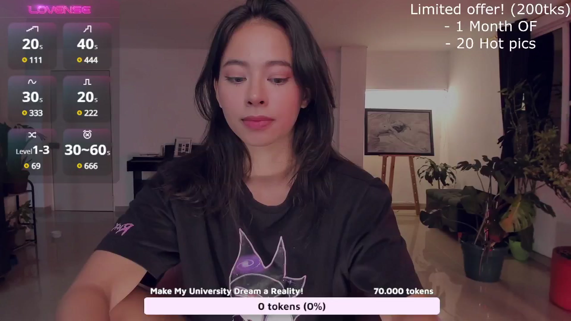 Gallery image thumbnail from LeylaGrey_'s myfreecams stream on, 10/22/2024, 03:23 image 15 of 20