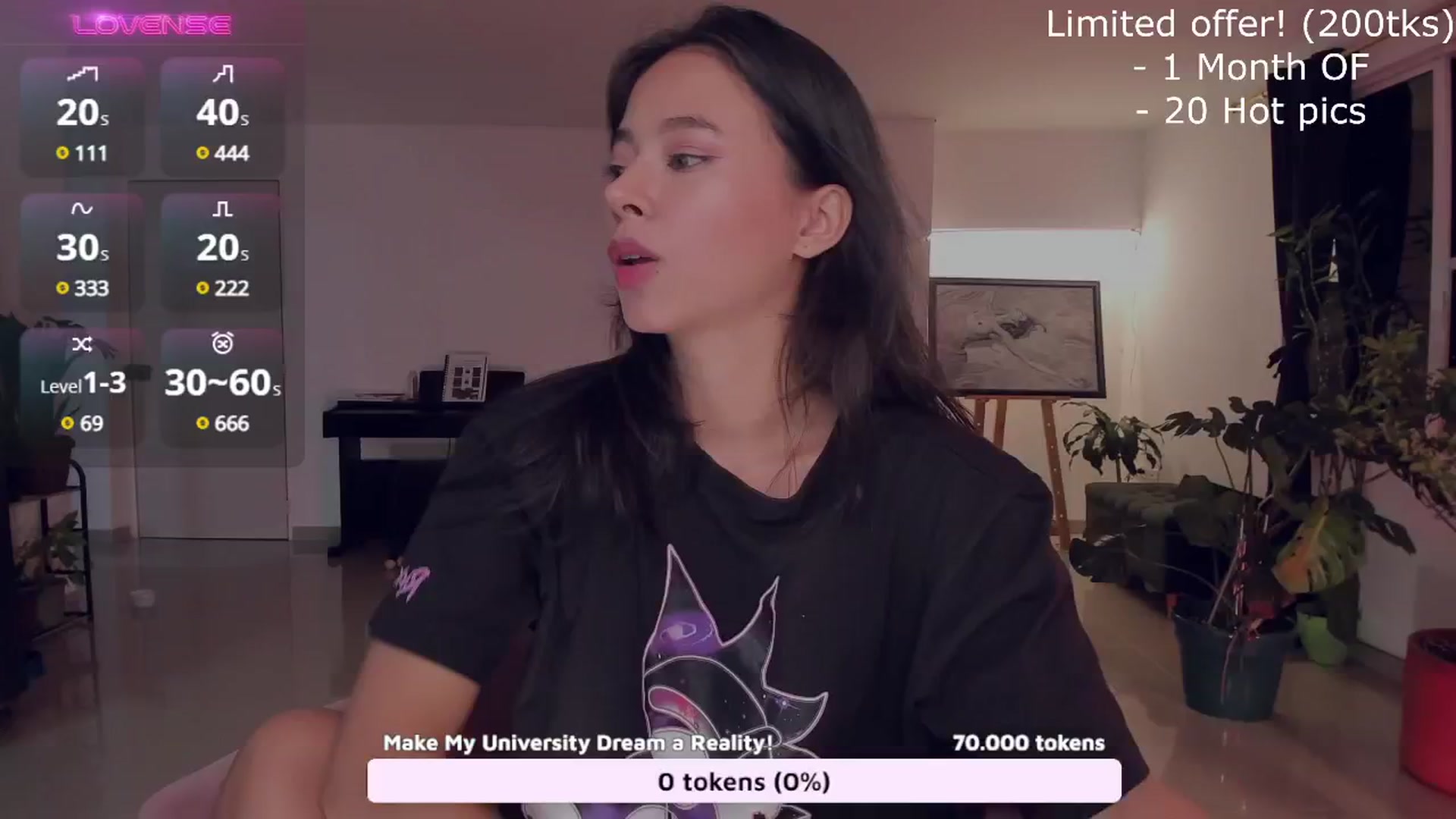 Gallery image thumbnail from LeylaGrey_'s myfreecams stream on, 10/22/2024, 03:23 image 13 of 20